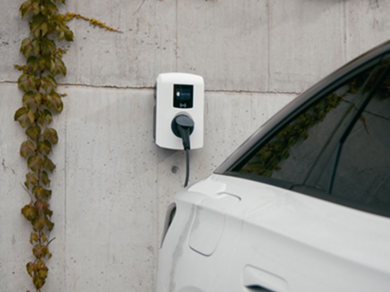 Zidna kutija montirana na zid