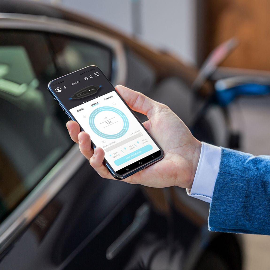 Prikaz mobilnog telefona sa statistikom punjenja